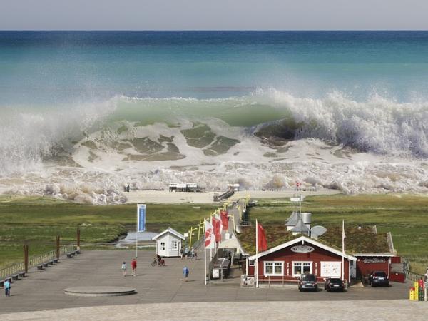 What Are Tsunamis and How Do They Form? - What is tsunami and its characteristics?