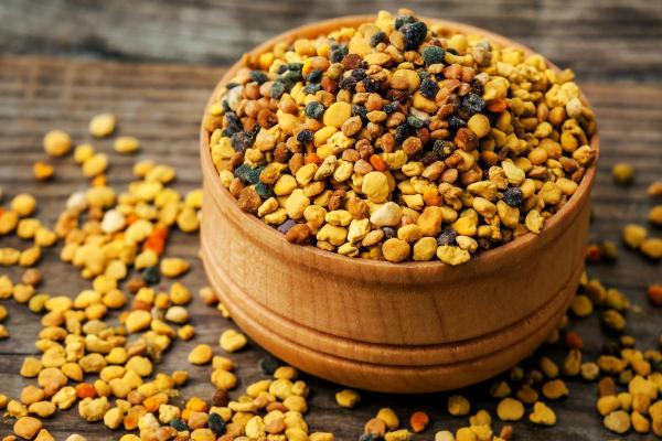 What Is Bee Pollen Good For? - What is bee pollen?