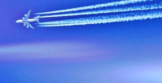 How Much Pollution Do Airplanes Produce?